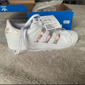 Superstar Iridescent